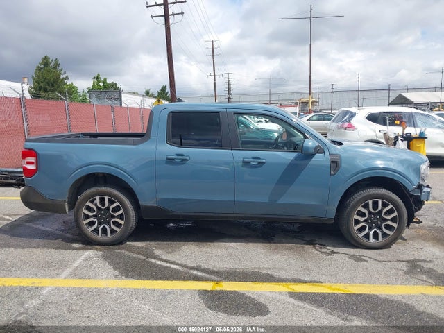 Ford Maverick Lariat