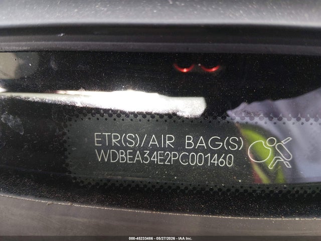 Mercedes-Benz 400 E