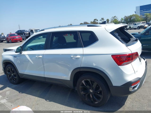 Volkswagen Taos 1.5t Se