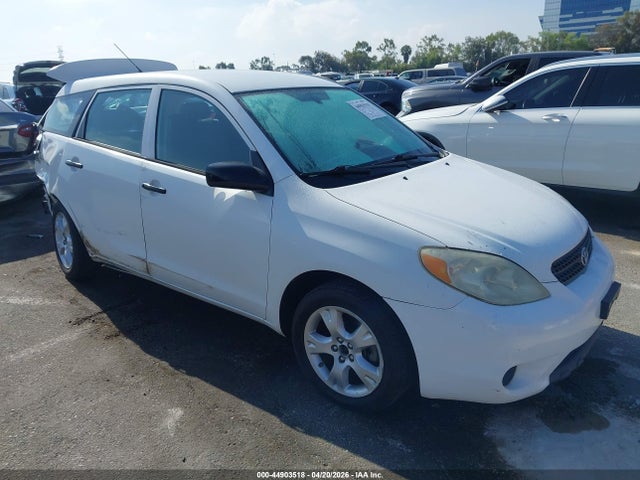 Salvage Toyota Matrix Image