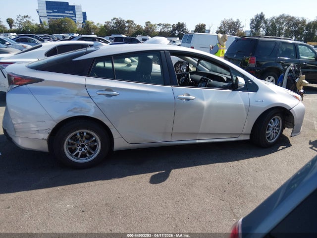 Toyota Prius Two