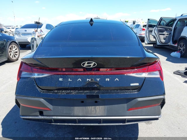 Hyundai ELANTRA Blue