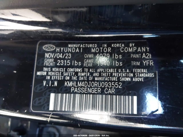 Hyundai ELANTRA Blue