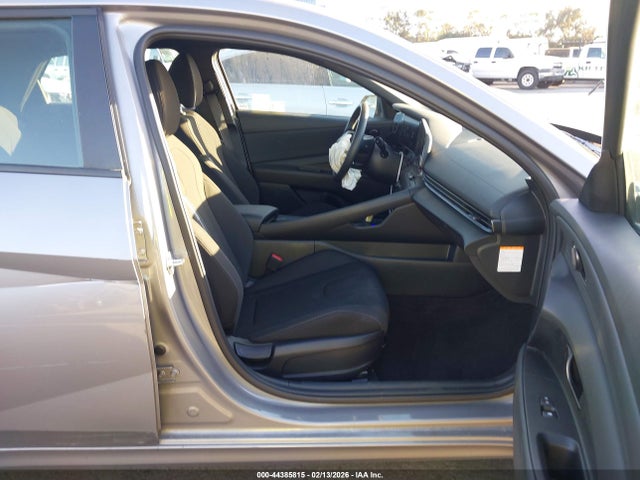 Hyundai ELANTRA Sel Sport