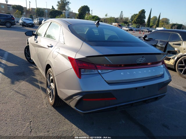 Hyundai ELANTRA Sel Sport