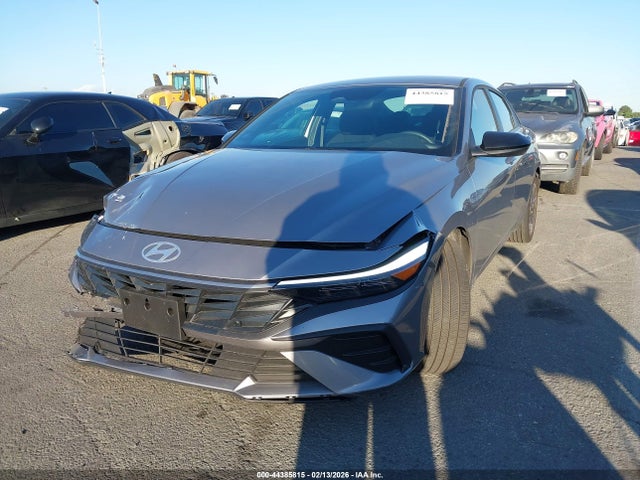 Hyundai ELANTRA Sel Sport