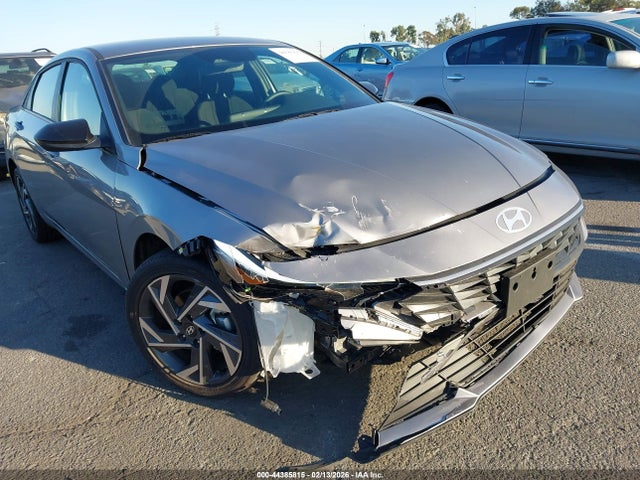 Hyundai ELANTRA Sel Sport