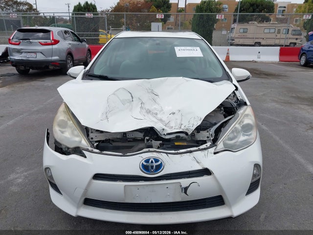 Toyota Prius c One