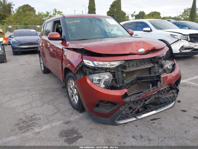 Salvage Kia Soul Image