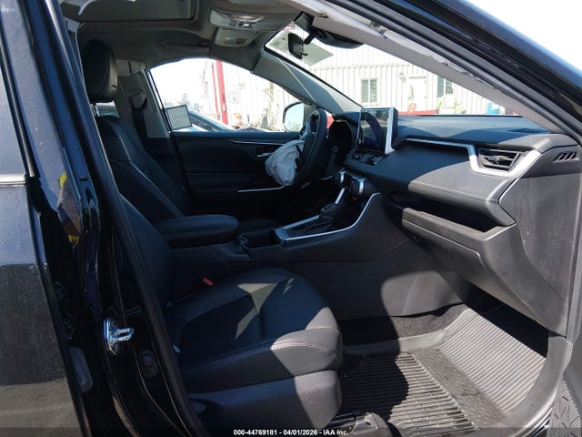 Toyota RAV4 Xle Premium