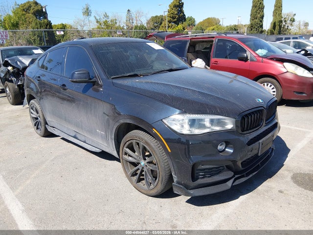 Salvage BMW X Series Image