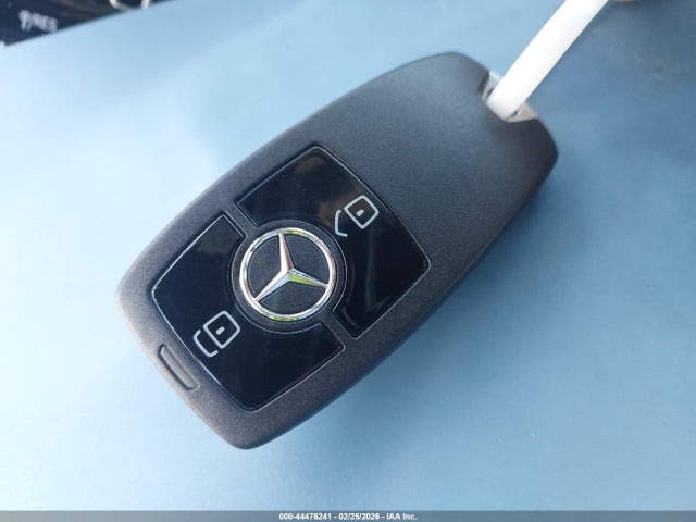 Mercedes-Benz Sprinter 2500 Standard Roof 4-cyl Diesel Ho
