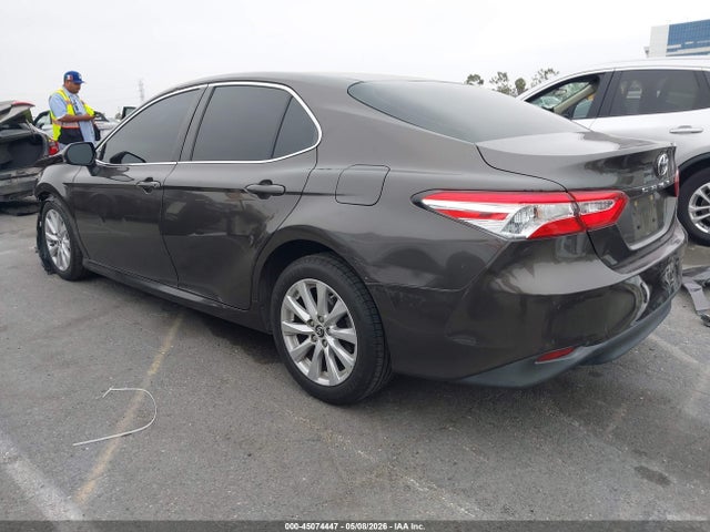 Toyota Camry Le