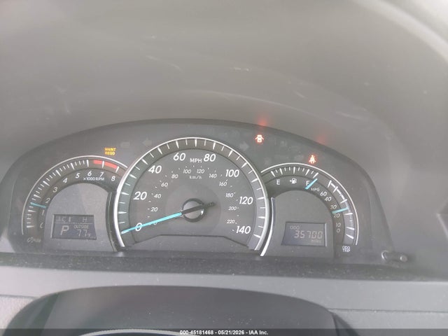 Toyota Camry Le