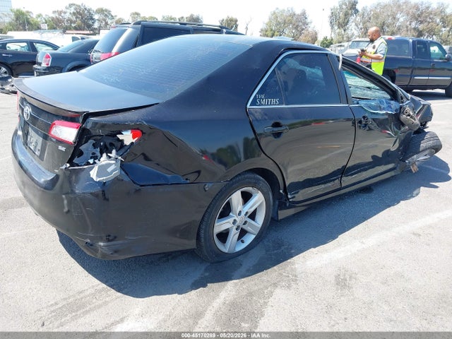 Toyota Camry Se