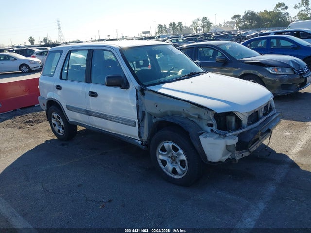 Salvage Honda CR-V Image