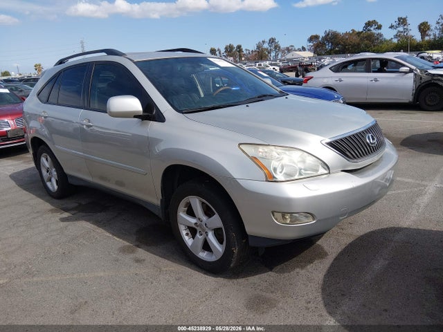 Salvage Lexus RX Image