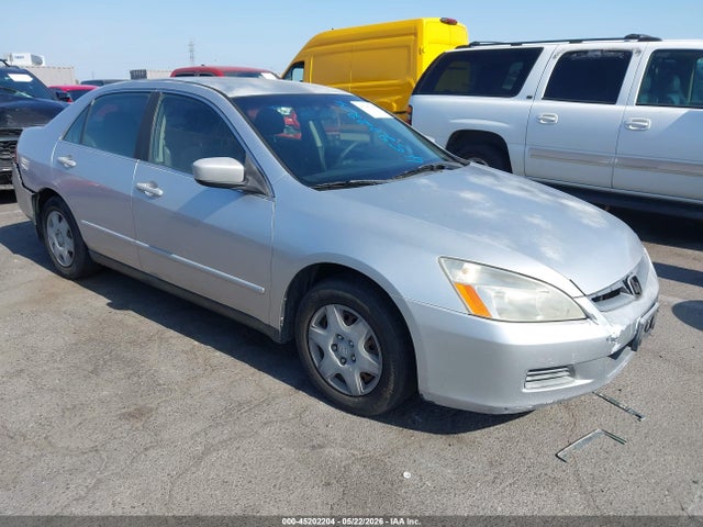Salvage Honda Accord Image