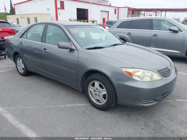 Salvage Toyota Camry Image