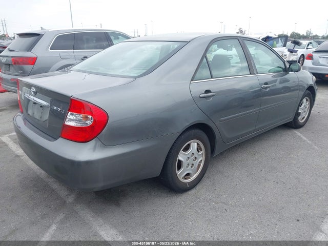 Toyota Camry Le V6