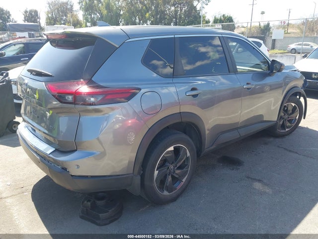 Nissan Rogue Sv Fwd