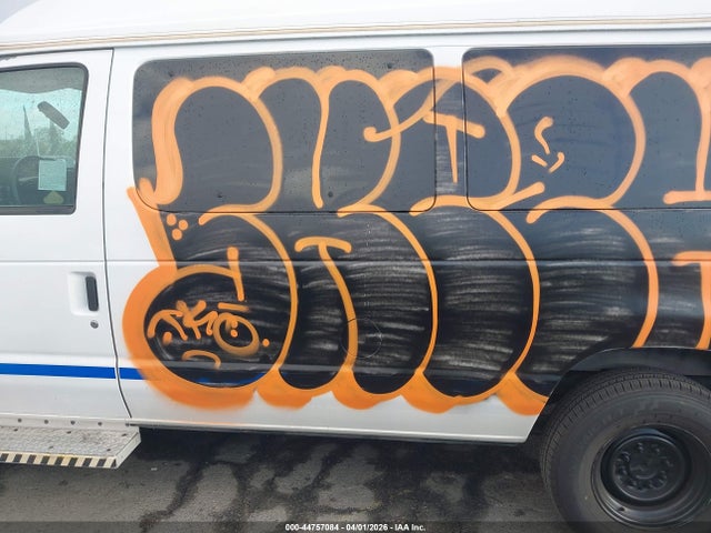 Ford E-350