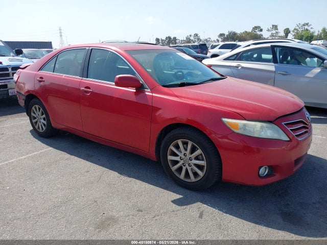 Salvage Toyota Camry Image