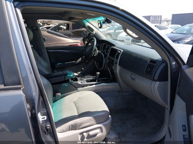 Toyota 4Runner Limited V6