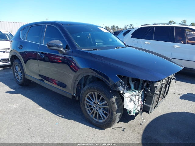 Salvage Mazda Cx Image