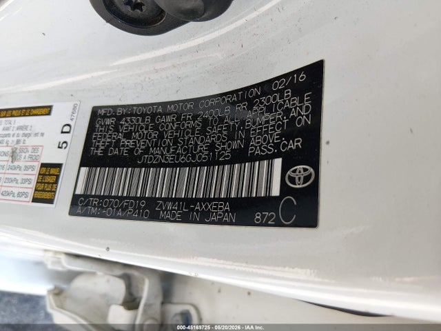 Toyota Prius v Three