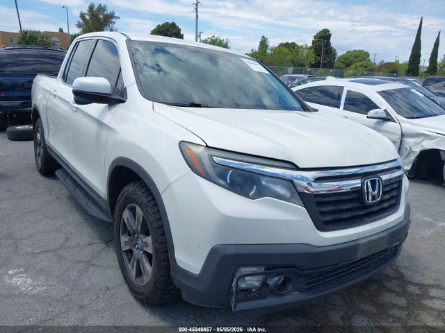 Salvage Honda Ridgeline Image