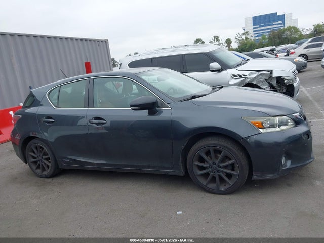 Lexus Ct Premium