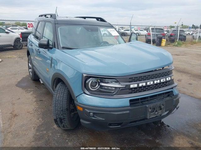 Salvage Ford Bronco Image
