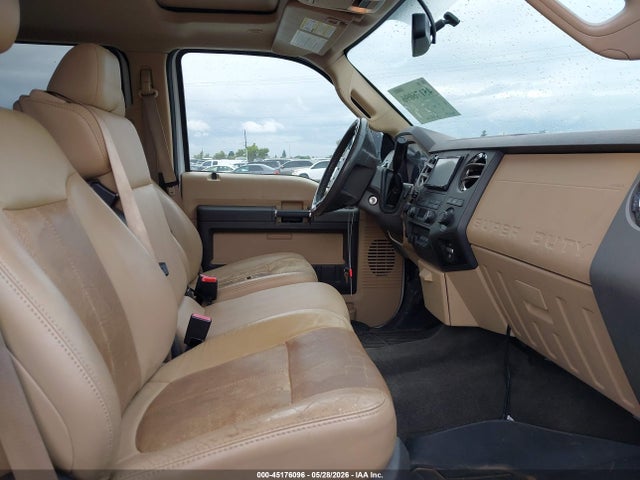 Ford F-350 Lariat