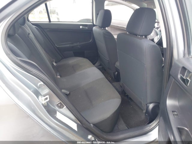 Mitsubishi Lancer Es