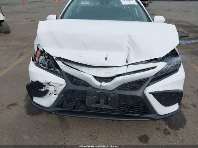 Toyota Camry Se