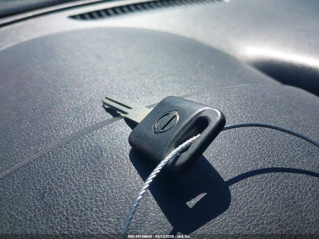Nissan Versa 1.6 S+