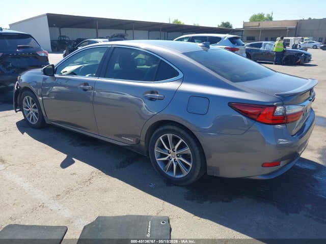 Lexus Es