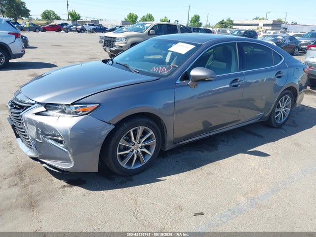 Lexus Es