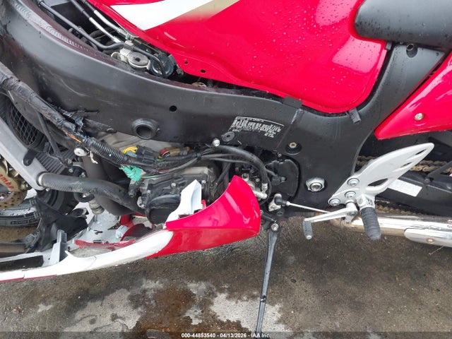 Suzuki Gsx1300 Ra