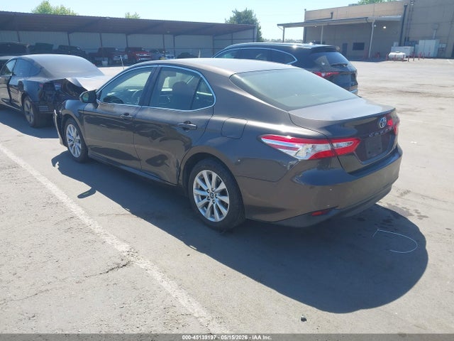 Toyota Camry Le
