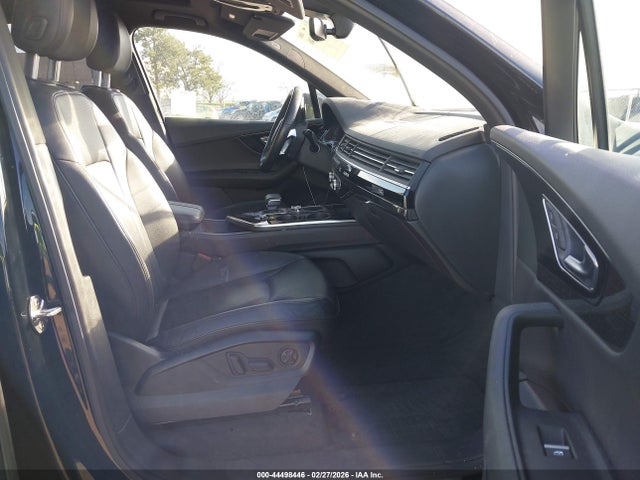 Audi Q7 3.0t Premium