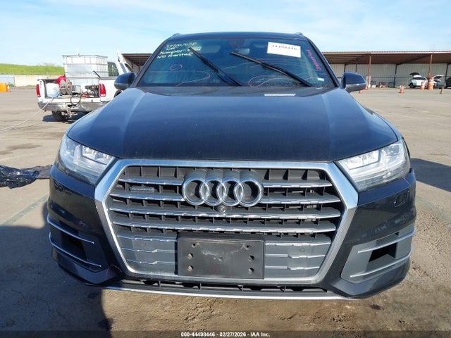 Audi Q7 3.0t Premium