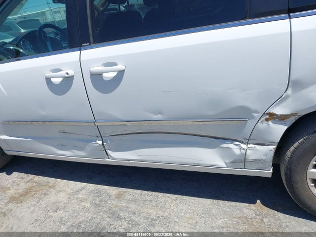 Chrysler Town & Country Touring