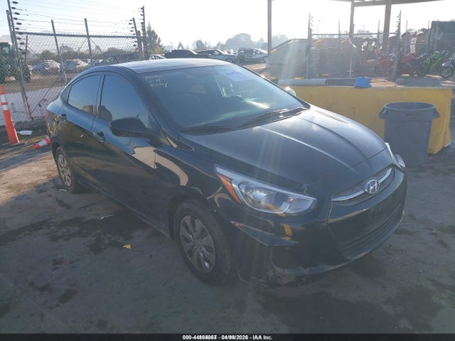 Salvage Hyundai ACCENT Image