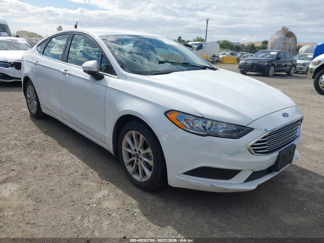 Salvage Ford Fusion Image