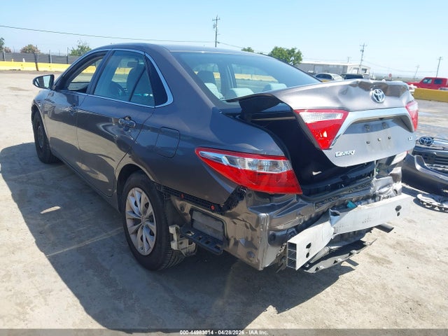 Toyota Camry Le