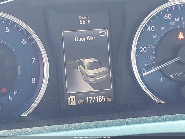 Toyota Camry Le