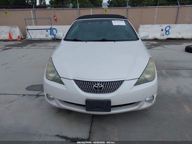 Toyota Camry Sle
