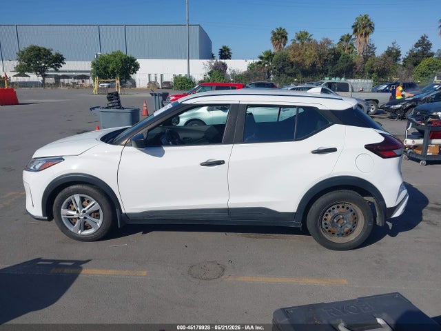 Nissan Kicks S Xtronic Cvt